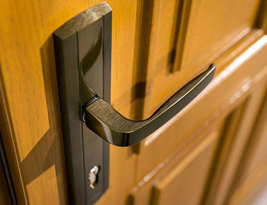 柳北24小时上门开锁公司